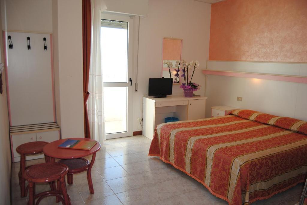 Hotel Mayer Bibione Exterior foto